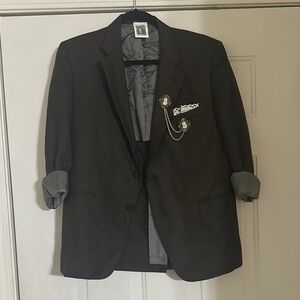 Elegant Brown Blazer with Cameo Chain Detail custom